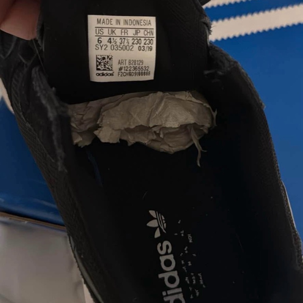 adidas Black Low-Top Sneaker with White Trefoil Insole Logo